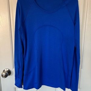 LuLuLemon Swiftly Tech L/S~blue, Like New Condition Size 12